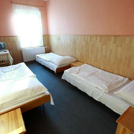 Hotel Slavie กลาชเตเรซ นาด โอห์รี ภายนอก รูปภาพ