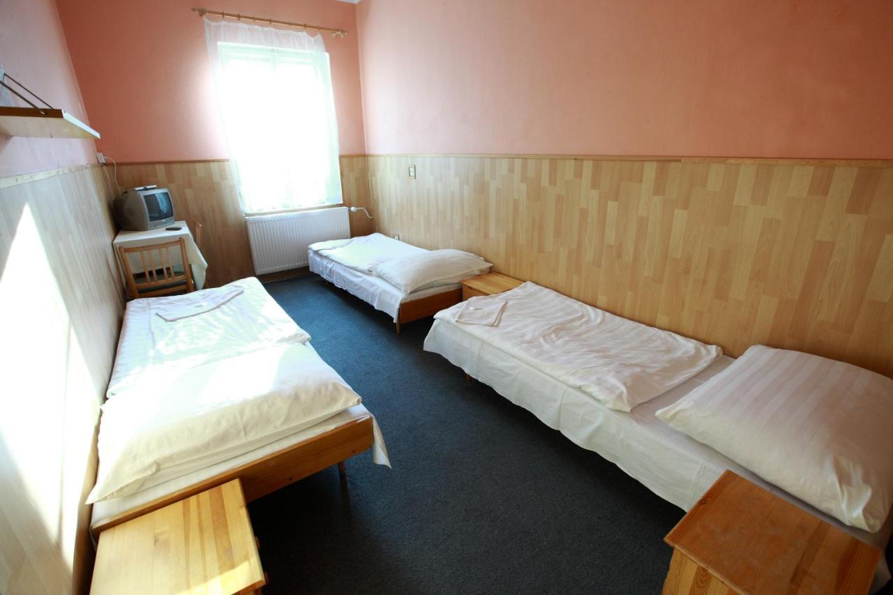 Hotel Slavie กลาชเตเรซ นาด โอห์รี ภายนอก รูปภาพ